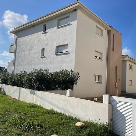 Charmant 2 Piece Tout Equipe Climatise Sainte-Lucie de Porto-Vecchio Zewnętrze zdjęcie